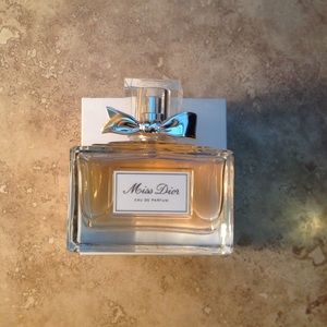 Tester Miss Dior EAU DE PARFUM